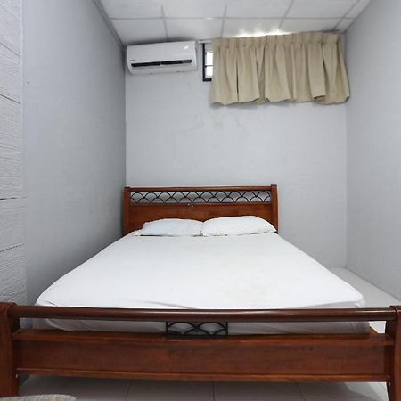 Spot On 89796 D'Noor Budget Inn Kota Bharu Esterno foto