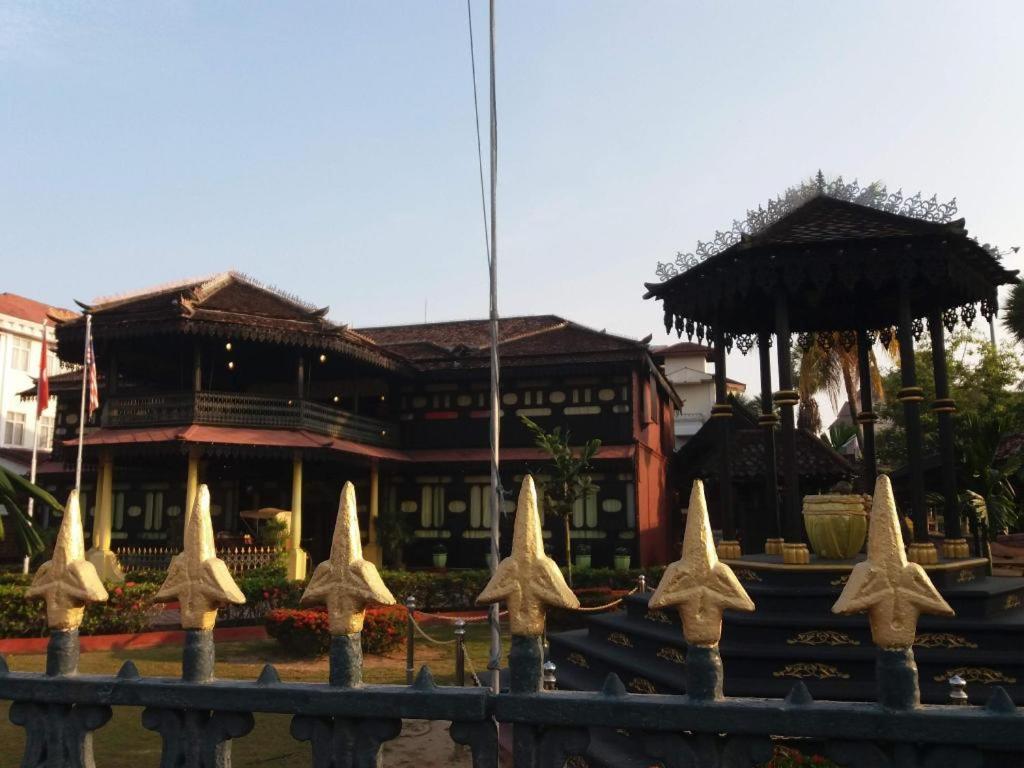 Spot On 89796 D'Noor Budget Inn Kota Bharu Esterno foto
